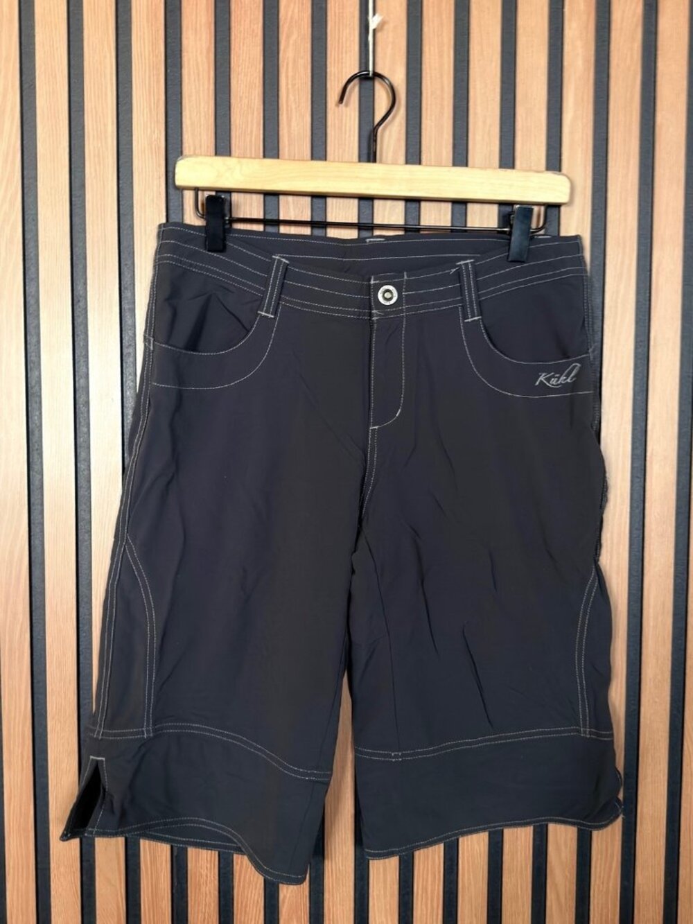 KUHL Shorts 8 Womens Gray Hiking Cargo Nylon Stretch Outdoor Gear High Waisted